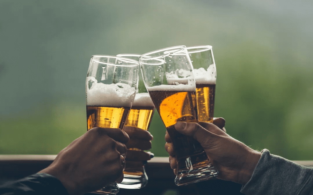 Drinking And Toasting Etiquette in These 15 Countries