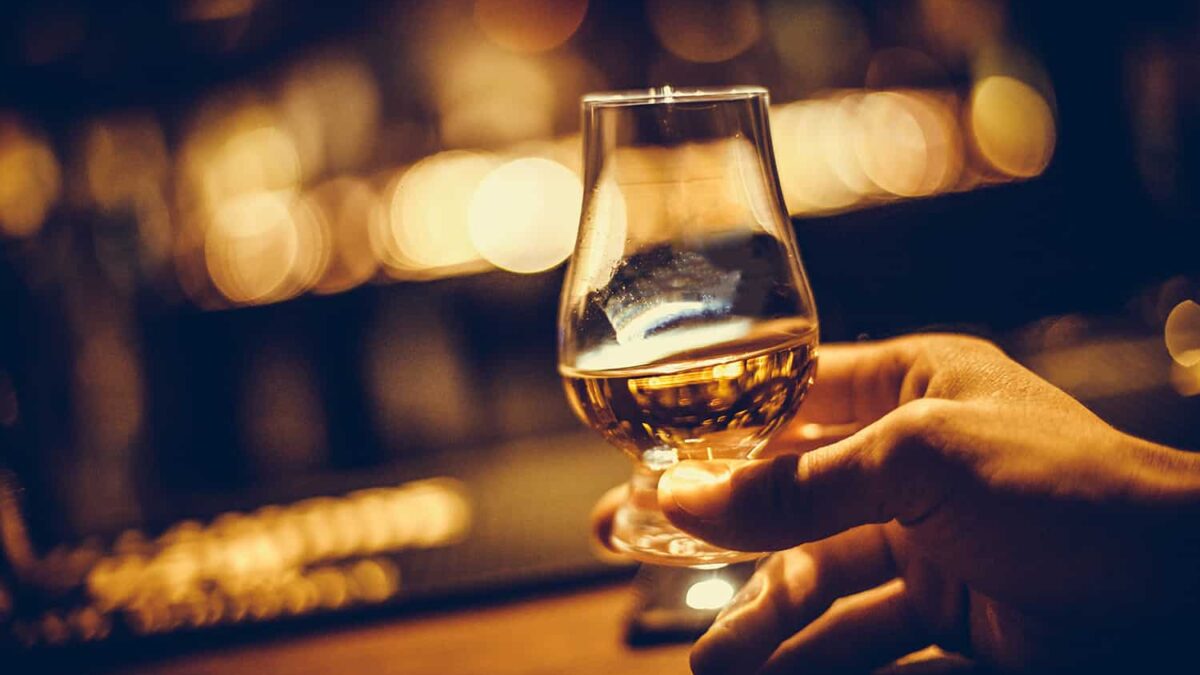 Best Glassware for Enjoying Bourbon