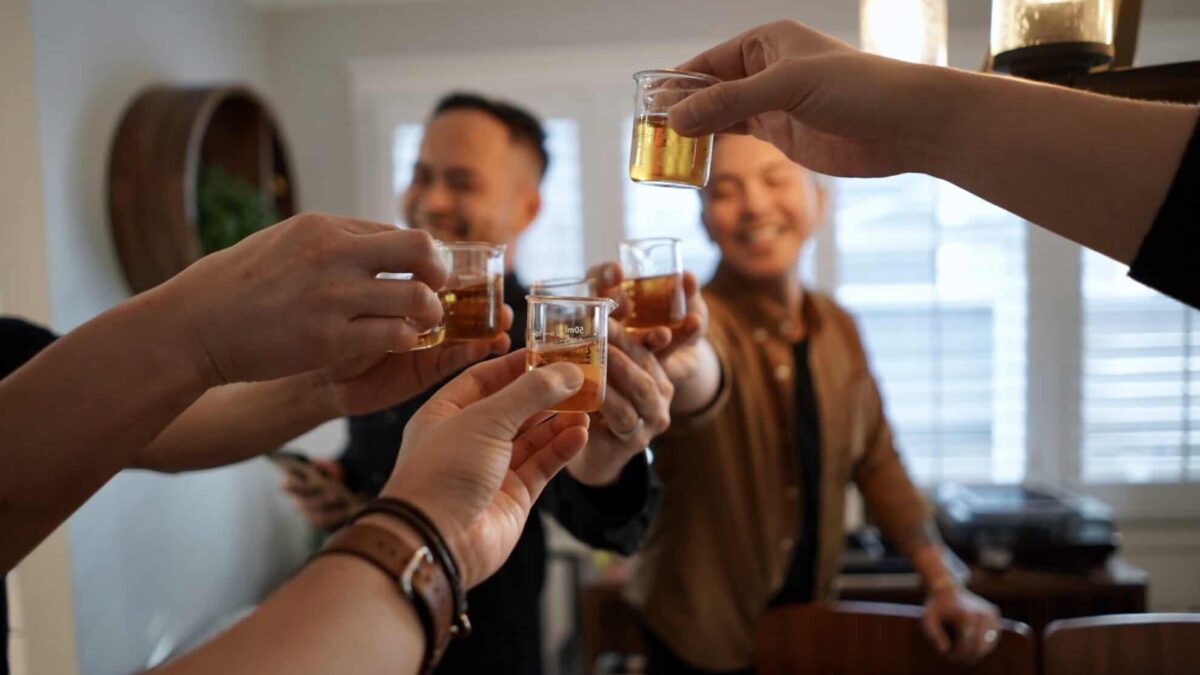 How to Throw an Epic Bourbon Tasting Party?