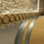 Know The Benefits of Aging Wine in Neutral Oak