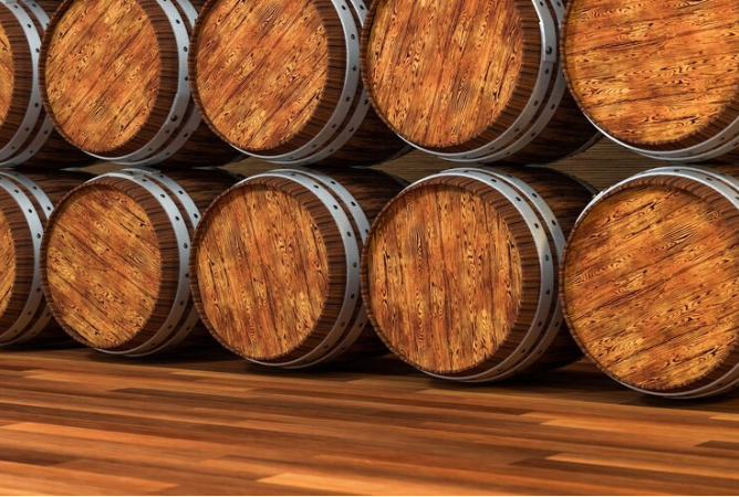 New Oak vs. Used Oak Understanding the Distinctive Characteristics