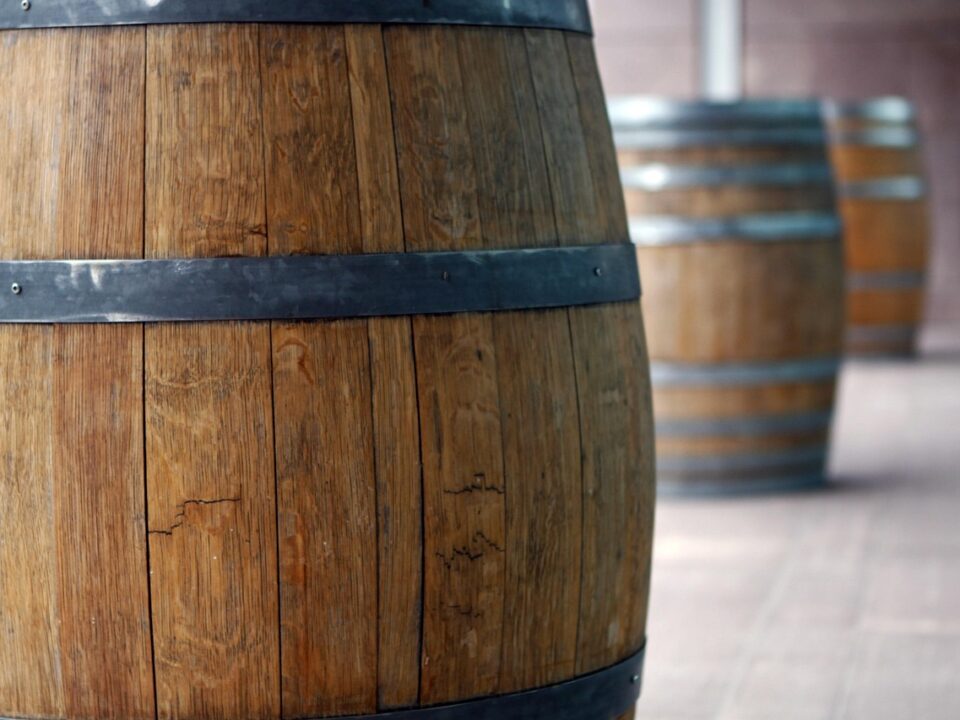 Guide to Barrel Tasting Experiences