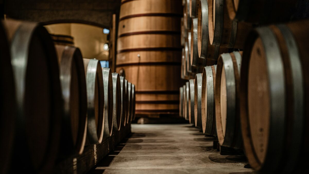 Why Whiskey Barrels Are Used Only Once in Bourbon Production