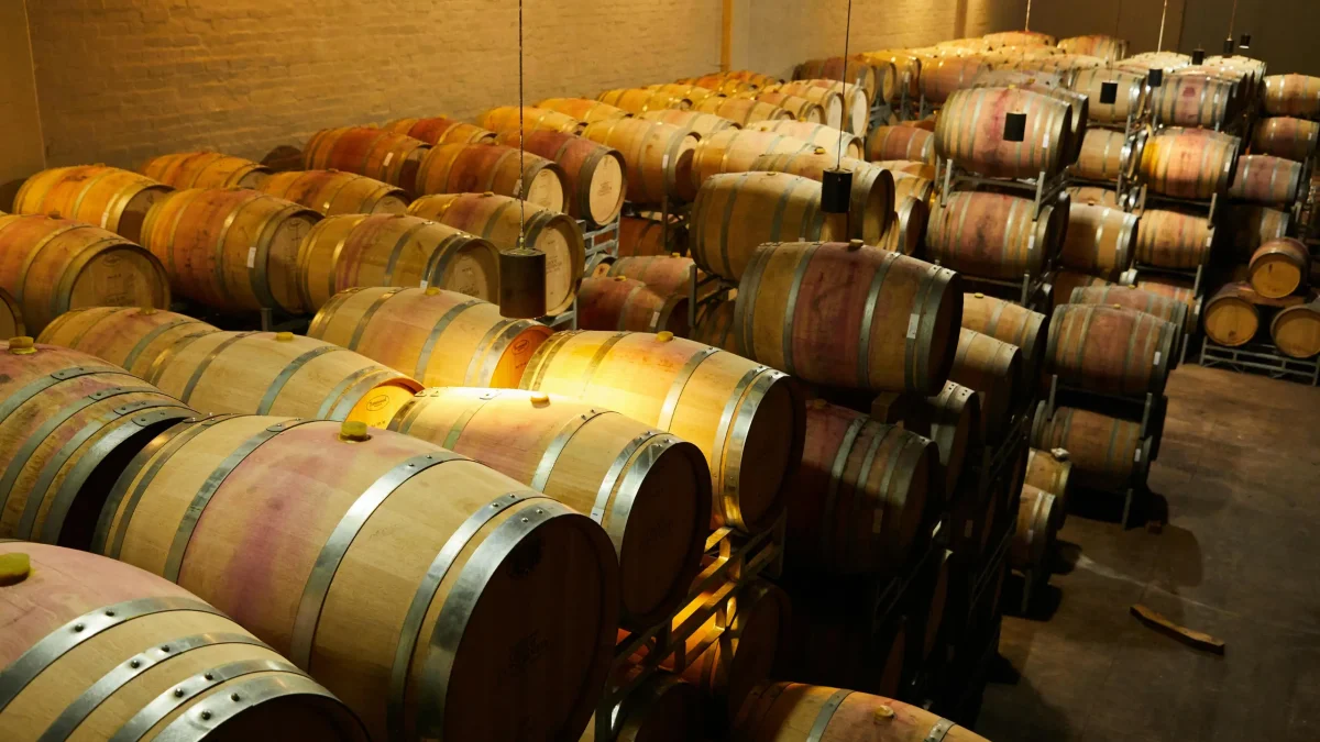 Barrel Sourcing for Distilleries: How to Choose the Right Partner
