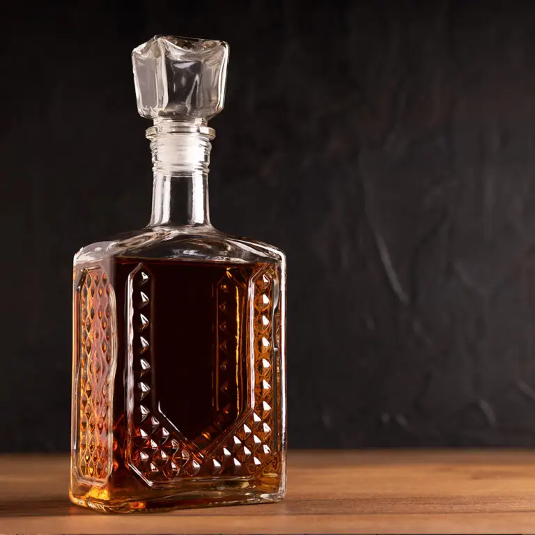 The used rum barrels wood tannins and esters.