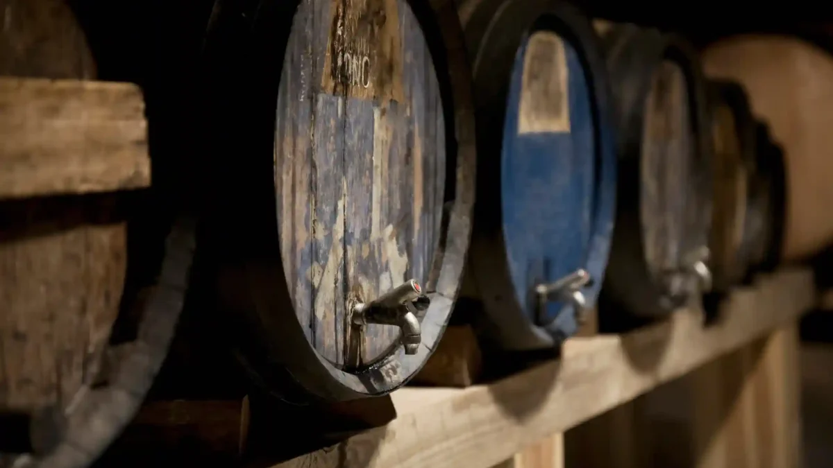 Used bourbon barrels